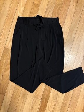 Express Women's Black Pull-On Dress Pants